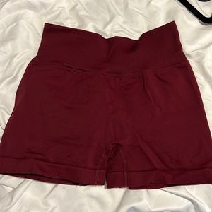 Booty scrunch biker shorts